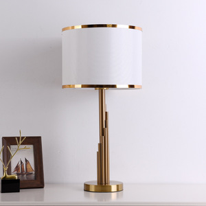 Lámpara de Mesa de Lujo Ligero, para Sala de Estar, Dormitorio, Mesita de Noche, Decoración de Diseño, Sala de Exposiciones, Modelo, Estilo Simple - Product Image 6