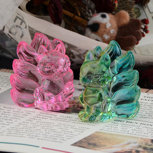 Pièces d'affichage <span class=keywords><strong>de</strong></span> table d'animaux <span class=keywords><strong>de</strong></span> renard à neuf queues en verre créatif pour attirer <span class=keywords><strong>l</strong></span>'<span class=keywords><strong>argent</strong></span> cadeaux en cristal en gros - Product Image 2