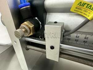 "Prenez cette gemme de remplissage liquide semi-automatique à double tête! Compact, sans tracas et idéal pour les petites et moyennes entreprises. Commandez aujourd'hui - Product Image 3