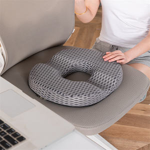 Coussin de siège en gel en forme de donut, coussin orthopédique en mousse à mémoire de forme de qualité supérieure pour soulager les hémorroïdes - Product Image 4