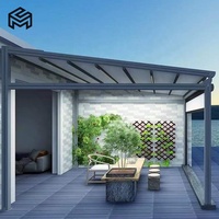 Pergola électrique rétractable en PVC pour restaurant en plein air