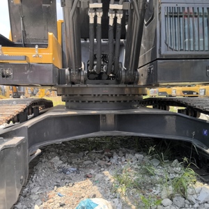 Excavatrice sur chenilles d'occasion VOLVO EC360 en bon état de marche, machine fiable pour travaux lourds et terrassement, prête à l'emploi dans l'exploitation minière - Product Image 5