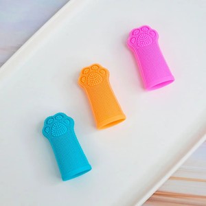 High-Quality Food-Grade <b>Silicone</b> Pet Toothbrush Gentle Oral Care for Dogs & Cats Durable & Safe Cleaning <b>Tool</b> - Product Image 1