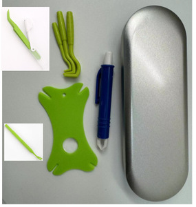 Kit de 7 outils portables multifonctionnels pour enlever les tiques aux animaux domestiques, pincettes professionnelles en acier inoxydable, peigne anti-puces, extracteur de poux pour chiens et chats - Product Image 6