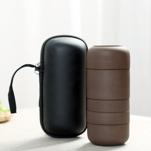 Juego de té portátil de viaje, una tetera y cuatro tazas de cerámica roja con estuche de transporte para viajes, regalo empresarial. - Product Image 4