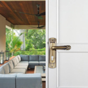 Poignée de <span class=keywords><strong>porte</strong></span> de luxe moderne pour <span class=keywords><strong>entrée</strong></span> principale, résistante à la rouille, avec plaque de serrure à levier, idéale pour appartement et bureau – Vente chaude directe usine - Product Image 1