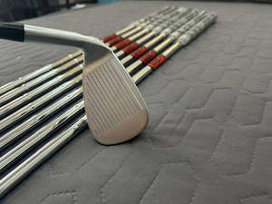 Vente flash : Têtes de fer à repasser de <span class=keywords><strong>golf</strong></span> chinoises 440, poignée en caoutchouc, lame en acier inoxydable forgé, 4-WU, droitier, gaucher, pour femmes et hommes, ensemble de clubs de <span class=keywords><strong>golf</strong></span> - Product Image 5