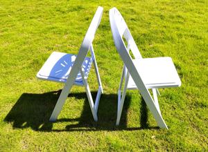 Venta al por mayor caliente venta moderna boda evento usado ventilador trasero Wimbledon jardín comedor sillas de hotel blanco al aire libre silla plegable de plástico - Product Image 2