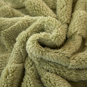 Süper yumuşak 290GSM battaniye 100% Polyester atmak peluş dekoratif örme pazen battaniye kış yatak için kareli ile atmak - Product Image 5