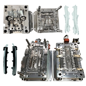 Moule d'injection automobile personnalisé de haute qualité, certifié ISO9001, marque TECHMOULD, matériau PC/ABS, service OEM/ODM pour voitures - Product Image 1