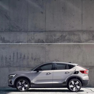 Nouveau design de SUV pour Volvo <span class=keywords><strong>C40</strong></span> Xc60 Xc90 Recharge 180km, véhicule électrique EV, conduite à gauche, fabriqué en Chine, à vendre - Product Image 2