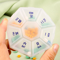 Pilulier en plastique personnalisé en gros 7 jours avec braille hebdomadaire tablette conteneur polygone médecine cas de stockage organisateur