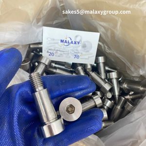 MALAXY Fastener Hardware pernos 304 Acero inoxidable Paso <span class=keywords><strong>Perno</strong></span> Separador Tornillo de hombro especial - Product Image 4