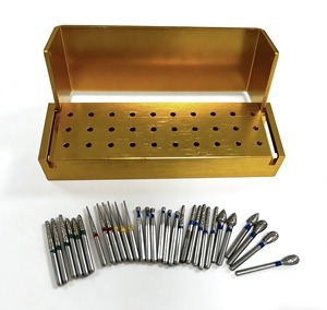Set di 30 Frese Diamantate ad Alta Velocità per Odontoiatria, Kit di Accessori per Lucidatura e Fresatura - Product Image 3