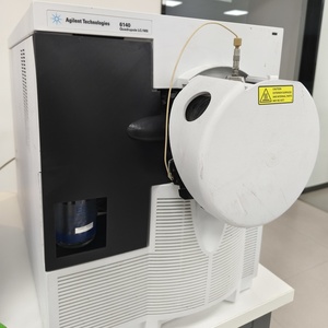 Spectromètre de masse 6140 d'occasion de haute qualité, très demandé, origine US, largeur de bande spectrale 2 nm, garantie 1 an, 1 nm - Product Image 3