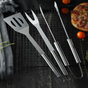 ชุดอุปกรณ์บาร์บีคิวสแตนเลส LMK009 สำหรับกิจกรรมกลางแจ้ง 3 ชิ้น อุปกรณ์ทำอาหารปิ้งย่าง - Product Image 3