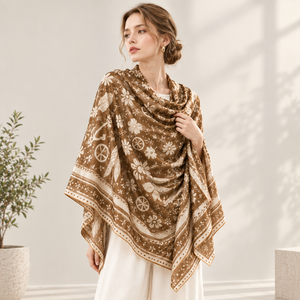 Écharpe carrée grande taille 100% modal personnalisée 130x130cm, imprimé floral, châle, foulard pour la tête - Product Image 1