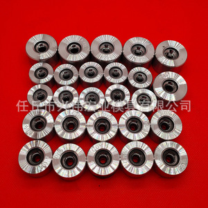 Roue de pressage en fil d'acier au tungstène à double rainure plate, roue de guidage d'alimentation en fil, non standard, personnalisée - Product Image 1