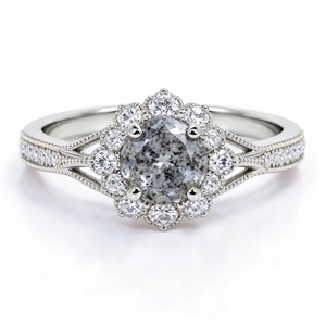 Bague marguerite en argent sterling 925 avec diamant sel et poivre naturel, grappe florale pavée à branches fendues, style vintage pour femme - Product Image 1