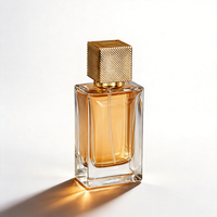 Nouvelle conception professionnelle, flacon de parfum vide 50 ml, flacons en verre transparent rectangulaires convexes à facettes de luxe pour personnalisation de marque