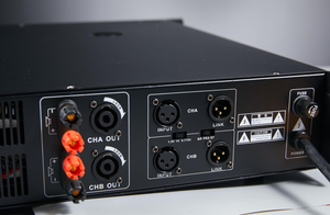 X6 2U Klasse H 2-Kanal-Audioverstärker DJ-Verstärker zum Verkauf Leistungs verstärker - Product Image 3