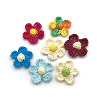 Appliques de fleurs en raphia faites à la main, multicolores, tissées, à 5 pétales, pour projets d'artisanat DIY
