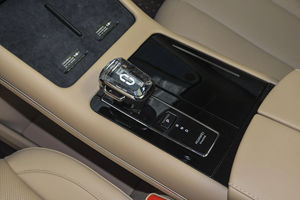 Nuova Auto Elettrica di Lusso AITO M7 con Sistema Operativo Harmony <span class=keywords><strong>OS</strong></span> di Hua-wei, Marchio Cinese di Punta, a Prezzo Competitivo - Product Image 6