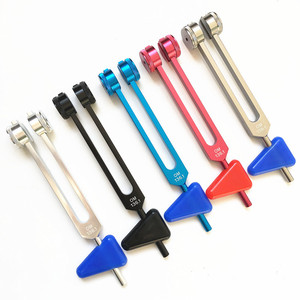 Diapason OM136.1 pour la pratique du yoga par la résonance, avec housse et marteau de réglage - Product Image 5