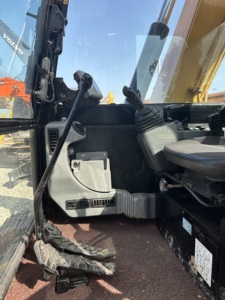 Excavateur Caterpillar CAT 306 d'occasion en bon état 6 tonnes Excavateur Caterpillar sur chenilles d'occasion CAT306 - Product Image 5