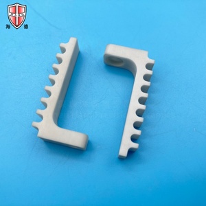 Bloc en céramique de nitrure d'aluminium usiné avec précision, plaque nervurée AlN résistante à l'usure, haute résistance diélectrique, raccordement structurel - Product Image 3