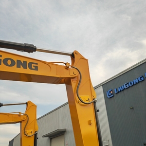 รถขุดขนาดเล็ก 13.2 ตัน ยี่ห้อใหม่ของจีน Liugong รุ่น 913F 913F MAX 912F 914F อุปกรณ์ก่อสร้างที่มีความเสถียรและเชื่อถือได้ มีจำหน่ายแล้ว - Product Image 2