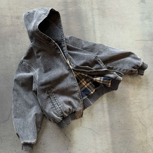 Giacca da Sci Invernale Imbottita Oversize con Cappuccio, Unisex, in Cotone Pesante, Stile Streetwear per Uomo - Product Image 4