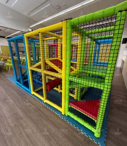 Parc de jeux portable pour enfants, château gonflable, montage facile, capacité de charge 500 kg+, en bois, utilisation en intérieur - Product Image 4