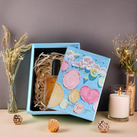 Cajas de regalo Kraft con logotipo personalizado Embalaje de gama alta para alimentos Perfume Relojes Cosméticos Materiales reciclados Detalles de lámina en relieve