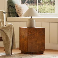 Table d'appoint moderne en bois en forme de cube, table de bout carrée sur piétement, table d'appoint de luxe en placage de bois de palissandre pour salon