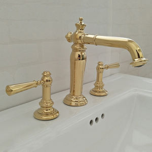 <span class=keywords><strong>Grifo</strong></span> mezclador de latón para <span class=keywords><strong>lavabo</strong></span> de baño de 3 agujeros <span class=keywords><strong>con</strong></span> doble manija de estilo tradicional europeo - Product Image 3