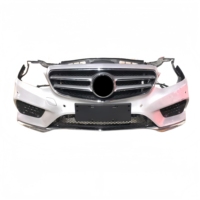 Menggunakan Bumper Depan Berkualitas Tinggi, Cocok untuk Mercedes-Benz E-Class W212 New Sport Edition, Dilengkapi dengan Sistem Kipas Pendingin