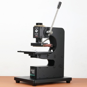 Machine à embosser manuelle en acier pour cuir et PU, petit format, à faible prix, pour marquage à chaud de logos et cartes - Product Image 2