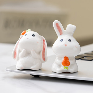 Ornement en céramique de lapin de dessin animé mignon en gros avec un design créatif pour la décoration de bureau et de maison - Product Image 2