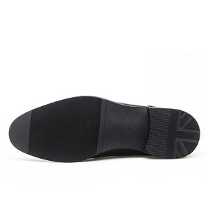 Zapatos de boda para hombre hechos a mano con cuero genuino de alta calidad, zapatos de cuero para hombre de negocios con suela suave y a la moda. - Product Image 4