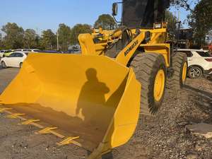 Komatsu WA380-3 d'occasion certifié, modèle 2022 |   Chargeuse sur pneus robuste avec une charge nominale de 6 tonnes - Prix d'origine Japon - Négociable ! - Product Image 3