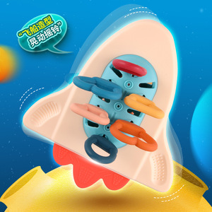 Juguete Musical Espacial con Sonajero y Cuerda para Bebés, Juguete de Dentición para Infantes de 0 a 24 Meses, Unisex, de Plástico - Product Image 2
