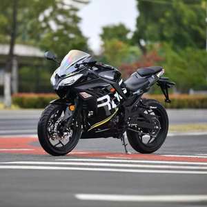 Motocyclettes d'occasion, motocyclettes de sport, motocyclettes tout-terrain de 250 cm3, voitures de rue populaires, essence, course, motocyclettes de sport populaires - Product Image 5