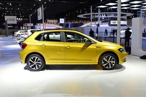 Auto Usado <span class=keywords><strong>Polo</strong></span> 2024 vw 5 Puertas 5 Asientos Tracción Delantera Automático Vehículo Pequeño de <span class=keywords><strong>Segunda</strong></span> <span class=keywords><strong>Mano</strong></span> en Venta - Product Image 3