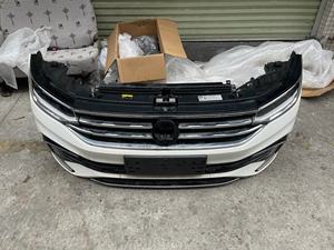 Kit de Carrocería Delantero para <span class=keywords><strong>R</strong></span> <span class=keywords><strong>Line</strong></span> MK2, Usado, 2021+, Lip para Parachoques, Encaje con Tornillos, ABS, Fibra de Carbono, Mejora, 6 Meses de Garantía, Ajuste Universal - Product Image 2