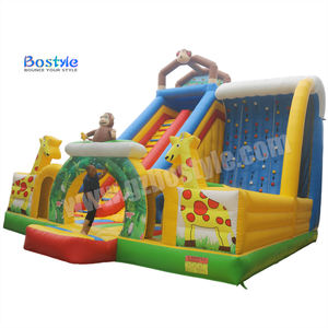 Grand château gonflable commercial extérieur Parc à thème pour animaux Toboggan sec et maison de rebond d'escalade - Product Image 1