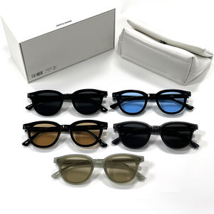 แว่นกันแดดหยก UV400อ่อนโยนสุดหรูแว่นทรงอะซิเตทน้ำหนักเบาและสวมใส่สบายแว่นตามอนสเตอร์แฟชั่นสำหรับผู้หญิงและผู้ชาย - Product Image 1