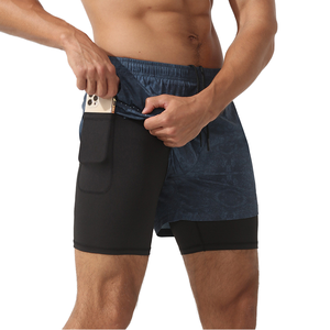 Men's Breathable Worsted Spandex/Polyester Knee-Length Running Shorts with Zipper Pockets Anti-Wrinkle & <b>Quick</b> Dry Features - Product Image 1