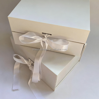 Boîte cadeau magnétique en carton rigide épais avec logo personnalisé, rose, laminée mate, pliable, avec ruban
