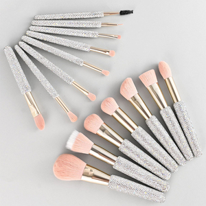Ensemble de pinceaux de <span class=keywords><strong>maquillage</strong></span> scintillants avec <span class=keywords><strong>strass</strong></span>, 15 pièces, ensemble de pinceaux de <span class=keywords><strong>maquillage</strong></span> rose diamant, logo personnalisé - Product Image 1